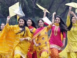 http://www.hindustantimes.com/Images/popup/2014/12/Basant_compressed.jpg