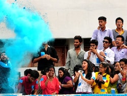 http://www.hindustantimes.com/Images/popup/2014/12/rally_compressed.jpg