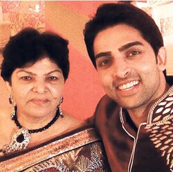 http://www.hindustantimes.com/Images/popup/2014/5/MD_330_8.jpg