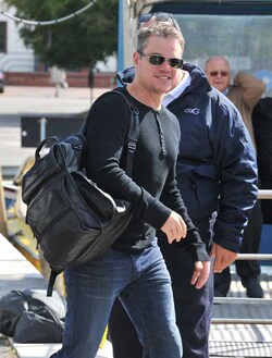 http://www.hindustantimes.com/Images/popup/2014/9/clooney16.jpg