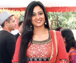 http://www.hindustantimes.com/Images/popup/2015/2/SHWETA-TIWARI-_MG_5519.jpg