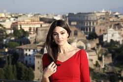 http://www.hindustantimes.com/Images/popup/2015/2/bond-3.jpg