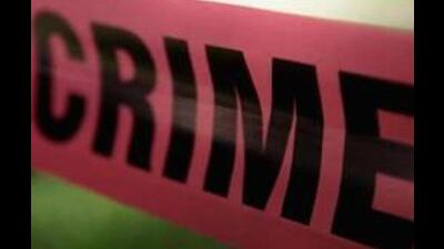 Koparkhairane police created a team to track the house-breaking cases. The burglaries happened at Bonkode, Ghansoli village and Khairane village. Around 80 to 90 CCTV footage were checked, following which the police could figure out the registration number of the two-wheeler used by the accused, who was traced to the Masjid Bunder area. (Image for representation)
