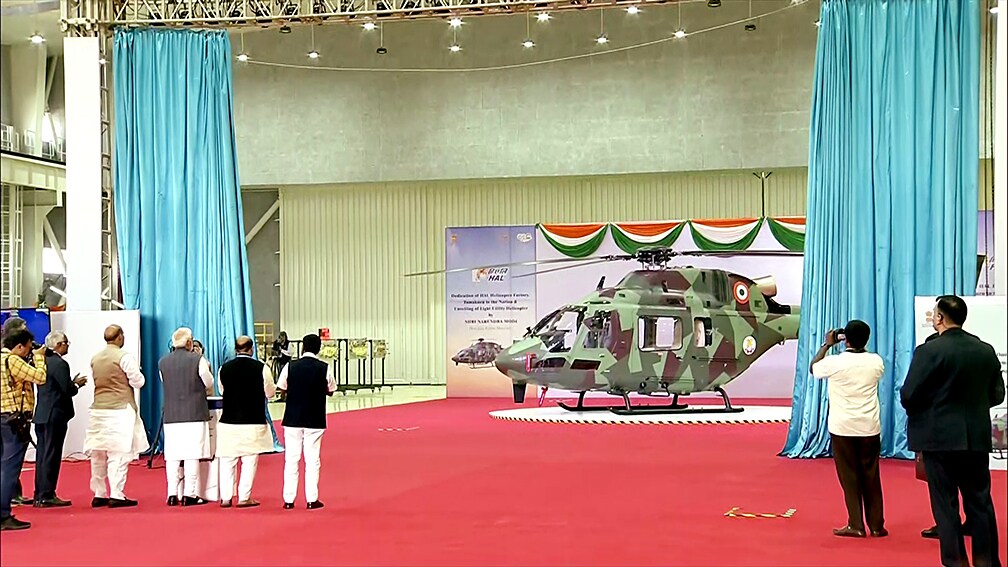 Prime Minister Narendra Modi unveils the light utility helicopter at HAL’s helicopter manufacturing factory in Tumakuru. (ANI) Prime Minister Narendra Modi unveils the light utility helicopter at HAL’s helicopter manufacturing factory in Tumakuru. (ANI)