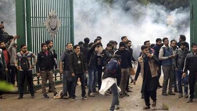 A person may join a peaceful protest, which might later turn violent. To then hold this person liable for those acts of violence would amount to criminalising protest itself (AP)