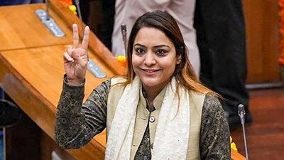 AAP Mayor candidate Shelly Oberoi flashes victory sign during the election of Mayor and Deputy Mayor of MCD at the Civic Centre in New Delhi on Monday, (PTI)