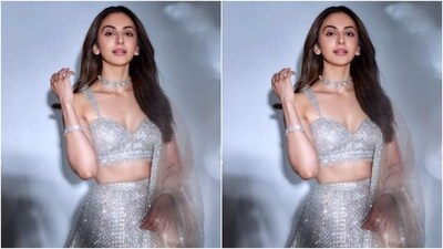 In a statement diamond neck choker from Anmol Jewellers, Rakul Preet further accessorised her look for the day. “Shine bright like a diamond,” Rakul Preet captioned her pictures. (Instagram/@rakulpreet) In a statement diamond neck choker from Anmol Jewellers, Rakul Preet further accessorised her look for the day. “Shine bright like a diamond,” Rakul Preet captioned her pictures. (Instagram/@rakulpreet)