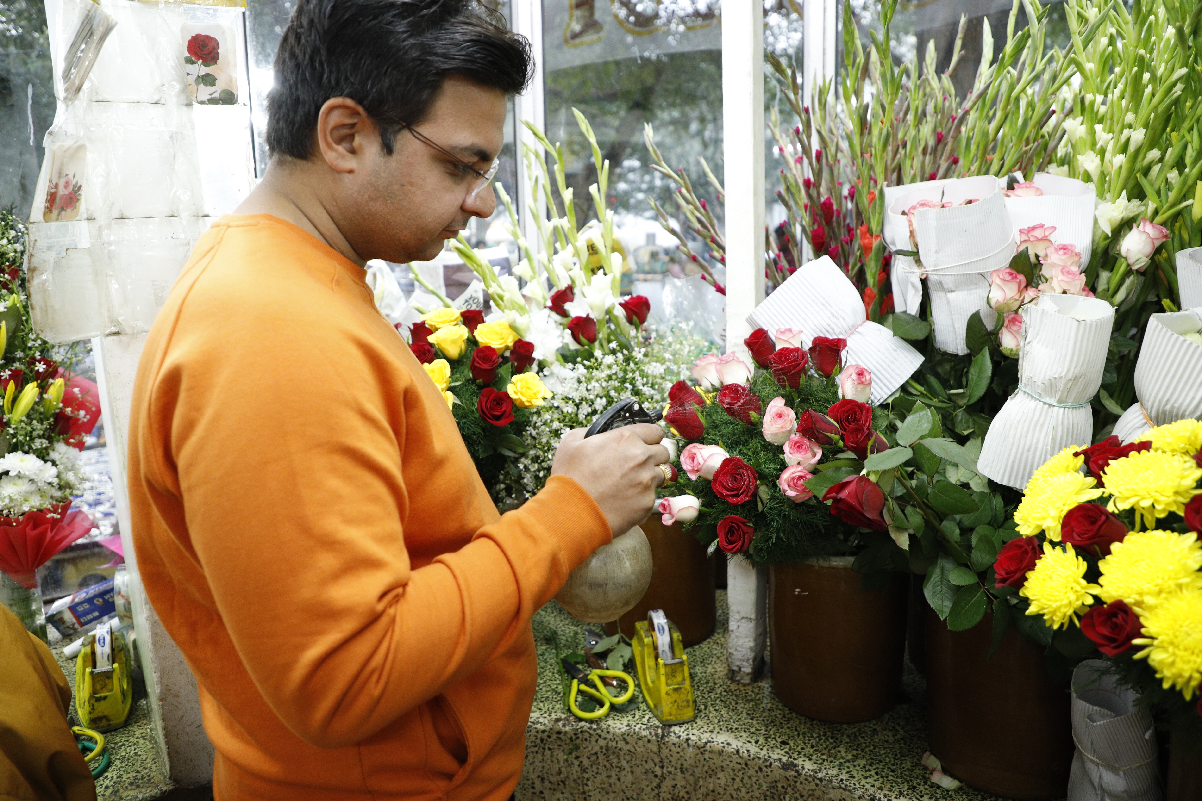 “Kal tak ek rose ₹100- ₹120 ka becha. Today being Rose Day, ₹150 ka bhi bech sakte hain,” says Tushar Saini, a florist in Janpath. “Kal tak ek rose ₹100- ₹120 ka becha. Today being Rose Day, ₹150 ka bhi bech sakte hain,” says Tushar Saini, a florist in Janpath.