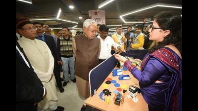 Chief minister Nitish Kumar visits stalls after inaugurating Bihar Start-Up B-Hub at Maurya Lok Complex in Patna on Wednesday. (Santosh Kumar/HT Photo) Chief minister Nitish Kumar visits stalls after inaugurating Bihar Start-Up B-Hub at Maurya Lok Complex in Patna on Wednesday. (Santosh Kumar/HT Photo)