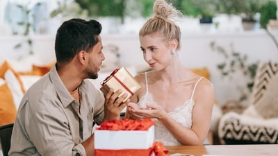 Watches make for a good gifting option this Valentine's Day. (Pexels) Watches make for a good gifting option this Valentine's Day. (Pexels)