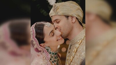 Later that night, the couple took to their social media handles to share photos of their wedding with their well-wishers. (Instagram/@sidharthmalhotra) Later that night, the couple took to their social media handles to share photos of their wedding with their well-wishers. (Instagram/@sidharthmalhotra)