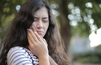 From cavities to gum disease, there are a number of factors that can lead to toothache (pexels) From cavities to gum disease, there are a number of factors that can lead to toothache (pexels)