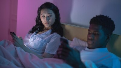 We need to learn strategies to manage jealousy in relationships so that we can feel those feelings and not let them control us. (pexels ) We need to learn strategies to manage jealousy in relationships so that we can feel those feelings and not let them control us. (pexels )