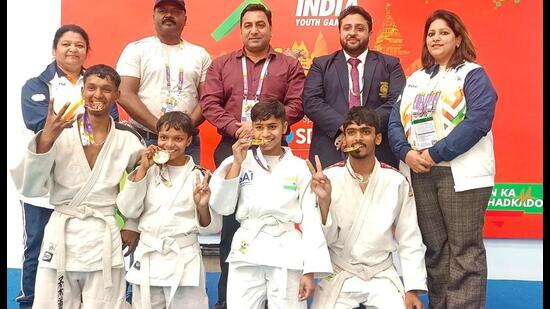 Chandigarh judokas hogged the limelight at the Khelo India Youth Games in Bhopal on Wednesday by bagging as many as three gold and one bronze medals. (HT Photo)