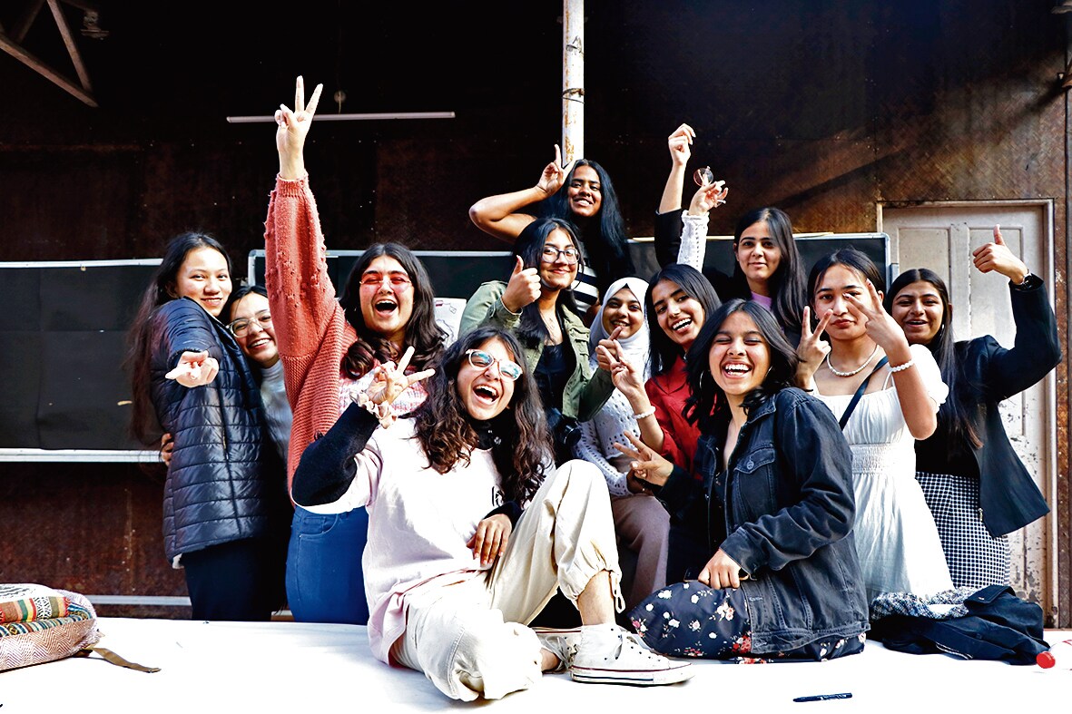 Maitreyi College students camped out hours in advance to catch Tiwari’s set. Maitreyi College students camped out hours in advance to catch Tiwari’s set.