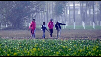 Children enjoying the weather in Ludhiana on Thursday. (Gurpreet Singh/HT)