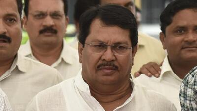 Mumbai, India - June 24, 2019: Senior Congress leader Vijay Wadettiwar was appointed as the new Leader of Opposition (LoP) in the Maharashtra Legislative Assembly at Vidhan Bhavan in Mumbai, India, on Monday, June 24, 2019. (Photo by Kunal Patil/Hindustan Times) (Kunal Patil/HT Photo) Mumbai, India - June 24, 2019: Senior Congress leader Vijay Wadettiwar was appointed as the new Leader of Opposition (LoP) in the Maharashtra Legislative Assembly at Vidhan Bhavan in Mumbai, India, on Monday, June 24, 2019. (Photo by Kunal Patil/Hindustan Times) (Kunal Patil/HT Photo)