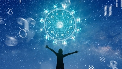 Get daily astrological predictions on career and money for your zodiac signs (shutterstock.com) Get daily astrological predictions on career and money for your zodiac signs (shutterstock.com)