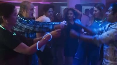 Neena Gupta, Anupam Kher, Nargis Fakhri and Sharib Hashmi in a still from Shiv Shastri Balboa song Dil Dariya. Neena Gupta, Anupam Kher, Nargis Fakhri and Sharib Hashmi in a still from Shiv Shastri Balboa song Dil Dariya.