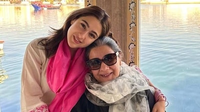 Sara Ali Khan with Amrita Singh near Udaipur's Lake Pichola. Sara Ali Khan with Amrita Singh near Udaipur's Lake Pichola.