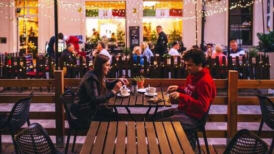 Quirky V-Day ideas for couples