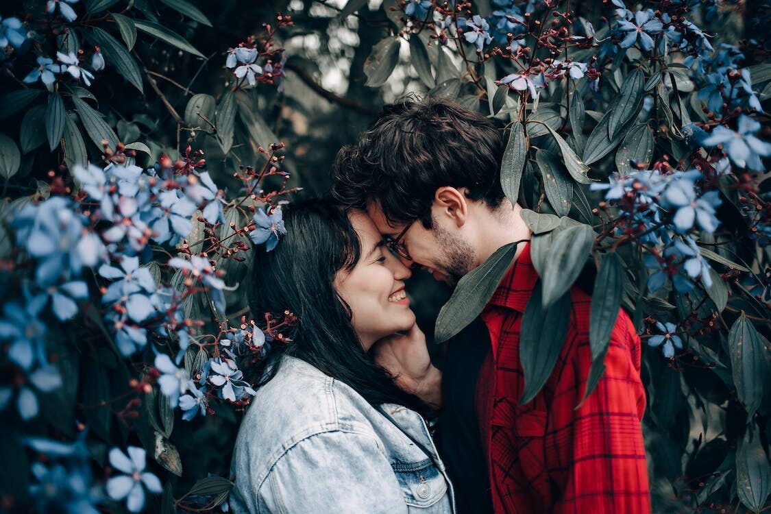 Valentine's Week 2023: 5 ways to surprise your partner this Valentine's Day (Pexels)