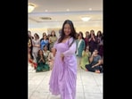 Snapshot of the woman dancing to Saiyyan,