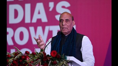 ‘U.P. Rising’ and ‘India Rising’ two sides of the same coin, said Rajnath Singh. (HT Photo) ‘U.P. Rising’ and ‘India Rising’ two sides of the same coin, said Rajnath Singh. (HT Photo)