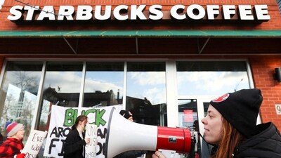 The couple reportedly had to reach out to Starbucks customer service around 30 - 40 times to resolve the matter. (Reuters/representative) The couple reportedly had to reach out to Starbucks customer service around 30 - 40 times to resolve the matter. (Reuters/representative)