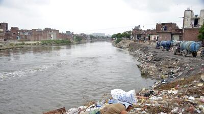 The complainant had filed a case in NGT in November 25 last year regarding the increasing level of pollution in Hindon river and eventually the Yamuna. (Sakib Ali/HT PHOTO)
