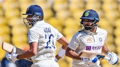 India's Axar Patel (L) and teammate Mohammed Shami run between the wickets during the third day of the first Test cricket match between India and Australia at the Vidarbha Cricket Association (VCA) Stadium in Nagpur on February 11, 2023. (Photo by Indranil MUKHERJEE / AFP) / IMAGE RESTRICTED TO EDITORIAL USE - STRICTLY NO COMMERCIAL USE (AFP) India's Axar Patel (L) and teammate Mohammed Shami run between the wickets during the third day of the first Test cricket match between India and Australia at the Vidarbha Cricket Association (VCA) Stadium in Nagpur on February 11, 2023. (Photo by Indranil MUKHERJEE / AFP) / IMAGE RESTRICTED TO EDITORIAL USE - STRICTLY NO COMMERCIAL USE (AFP)