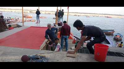 Preparations underway in Varanasi to receive President Droupadi Murmu in the city on February 13 (HT Photo)