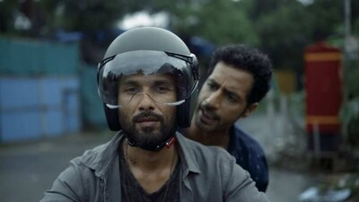 Farzi Twitter reactions: Shahid Kapoor is getting lots of praise for his OTT debut. Farzi Twitter reactions: Shahid Kapoor is getting lots of praise for his OTT debut.