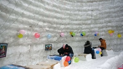 He said the biggest igloo cafe, according to the Guinness Book of World Records, is in Switzerland, and its height is 33.8 feet and diameter 42.4 feet. So, this is larger than that, (Waseem Andrabi/ Hindustan Times) He said the biggest igloo cafe, according to the Guinness Book of World Records, is in Switzerland, and its height is 33.8 feet and diameter 42.4 feet. So, this is larger than that, (Waseem Andrabi/ Hindustan Times)