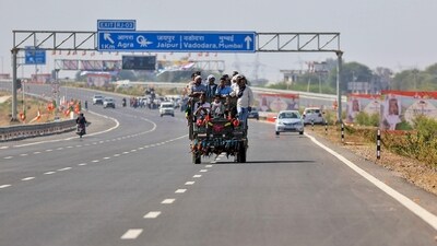 Vehicles move on the Delhi-Mumbai Expressway ahead of its Phase-1 inauguration by Prime Minister Narendra Modi in Dausa, in Jaipur, (PTI) Vehicles move on the Delhi-Mumbai Expressway ahead of its Phase-1 inauguration by Prime Minister Narendra Modi in Dausa, in Jaipur, (PTI)