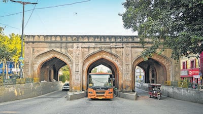 The gateway consists of two sets of triple-arch passageways facing each other, made of bricks and is roofed by flat domes. (Raj K Raj/HT Photo) The gateway consists of two sets of triple-arch passageways facing each other, made of bricks and is roofed by flat domes. (Raj K Raj/HT Photo)