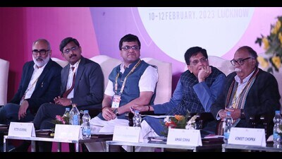 Union commerce and industry minister Piyush Goyal (second from right) at the UPGIS 2023 on Feb 12. (Deepak Gupta/HT photo) Union commerce and industry minister Piyush Goyal (second from right) at the UPGIS 2023 on Feb 12. (Deepak Gupta/HT photo)