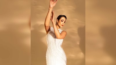 Malaika Arora's gown features designer Gaurav Gupta's signature dramatic ruffle detailing with ivory embellishments. (Instagram/@malaikaaroraofficial) Malaika Arora's gown features designer Gaurav Gupta's signature dramatic ruffle detailing with ivory embellishments. (Instagram/@malaikaaroraofficial)