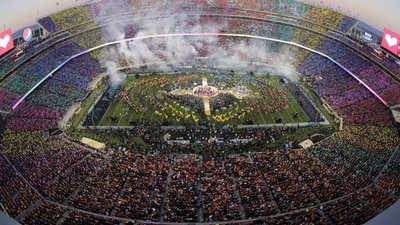 A panoramic view of the stadium as Beyoncé, Coldplay singer Chris Martin and Bruno Mars perform during halftime of the NFL Super Bowl 50 in California. (AP) A panoramic view of the stadium as Beyoncé, Coldplay singer Chris Martin and Bruno Mars perform during halftime of the NFL Super Bowl 50 in California. (AP)