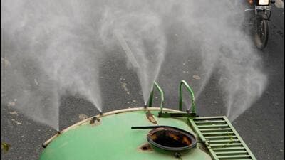 An anti-smog gun sprays water to curb air pollution in New Delhi in January 2023. The Delhi government wants to know the results of the study before next winter so it can prioritise where to spend funds. (PTI) An anti-smog gun sprays water to curb air pollution in New Delhi in January 2023. The Delhi government wants to know the results of the study before next winter so it can prioritise where to spend funds. (PTI)