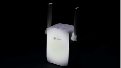 A Wi-Fi repeater is essential at home as it helps amplify signals from your router, thereby, increasing range of your home Wi-Fi network. (Unsplash) A Wi-Fi repeater is essential at home as it helps amplify signals from your router, thereby, increasing range of your home Wi-Fi network. (Unsplash)
