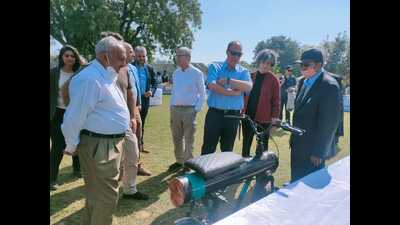 German parliamentary delegation at DEI in Agra. (HT Photo)