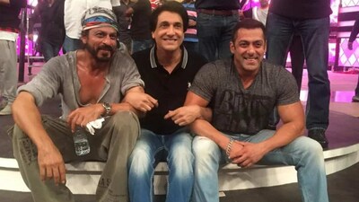 Shah Rukh Khan, Salman Khan and Shiamak Davar in an old photo.