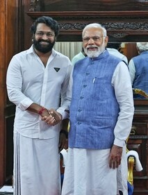 Prime Minister Narendra Modi with the Kantara actor Rishab Shetty at Bengaluru's Raj Bhavan on Sunday evening. Prime Minister Narendra Modi with the Kantara actor Rishab Shetty at Bengaluru's Raj Bhavan on Sunday evening.