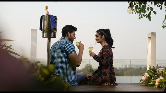 That Valentine’s Day, my husband, then my fiancé, borrowed a Yezdi bike from one of his friends to ferry me to Chandigarh, much to the chagrin of my parents who wondered what was wrong in going on a date in a car, writes Sonika Sethi (SHUTTERSTOCK)