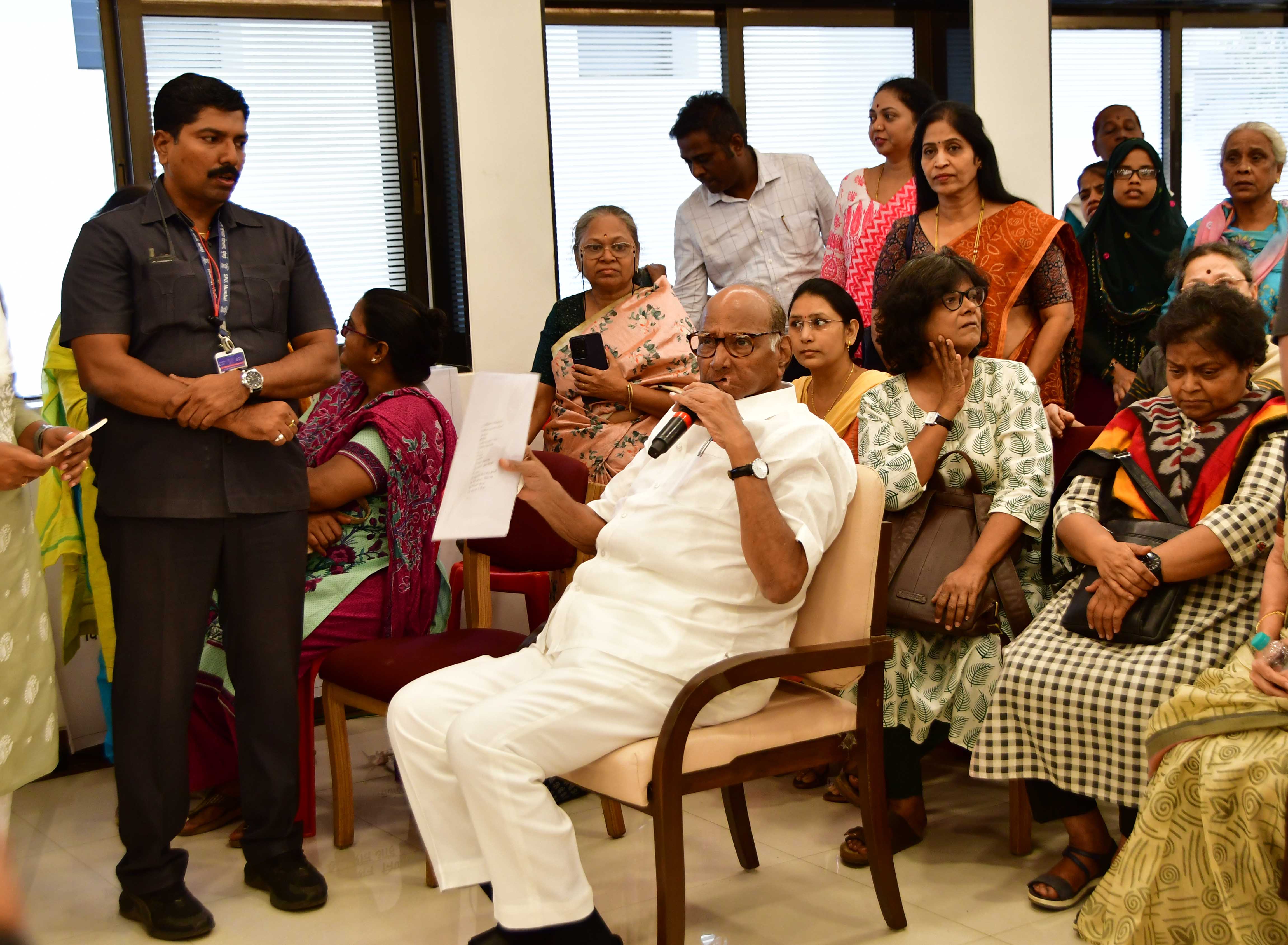 NCP chief Sharad Pawar also attended the meet to demonstrate his solidarity (HT PHOTO)