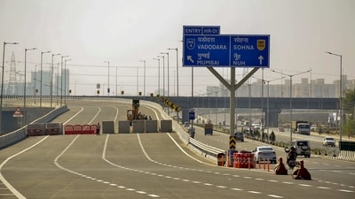 Gurugram: Entry point of the Delhi-Mumbai Expressway, at Gurugram-Sohna road near Alipur village, in Gurugram, Sunday, Feb. 12, 2023. Prime Minister Narendra Modi inaugurated the Delhi-Dausa-Lalsot section of Delhi Mumbai Expressway in Dausa. (PTI) Gurugram: Entry point of the Delhi-Mumbai Expressway, at Gurugram-Sohna road near Alipur village, in Gurugram, Sunday, Feb. 12, 2023. Prime Minister Narendra Modi inaugurated the Delhi-Dausa-Lalsot section of Delhi Mumbai Expressway in Dausa. (PTI)