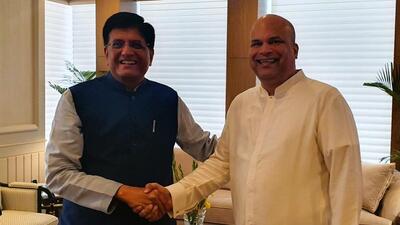 Sri Lankan high commissioner Milinda Moragoda on Tuesday met union commerce minister Piyush Goyal (Twitter/@SLinIndia) Sri Lankan high commissioner Milinda Moragoda on Tuesday met union commerce minister Piyush Goyal (Twitter/@SLinIndia)