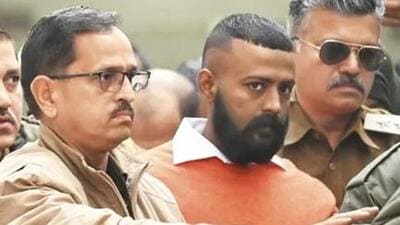 Sukesh Chandrasekhar appears before Delhi court in connection with a money laundering case (HT Photo) Sukesh Chandrasekhar appears before Delhi court in connection with a money laundering case (HT Photo)