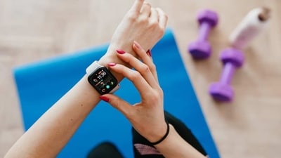 Fitbit bands are a great way to ensure that we keep a tab on our health parameters while on the go. (Pexels) Fitbit bands are a great way to ensure that we keep a tab on our health parameters while on the go. (Pexels)